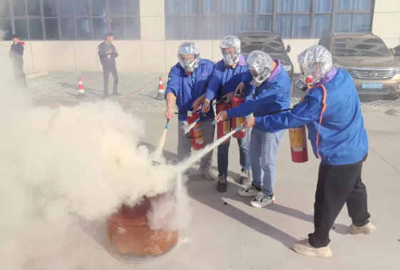 四基地联合消防演练 筑牢清静生产防线